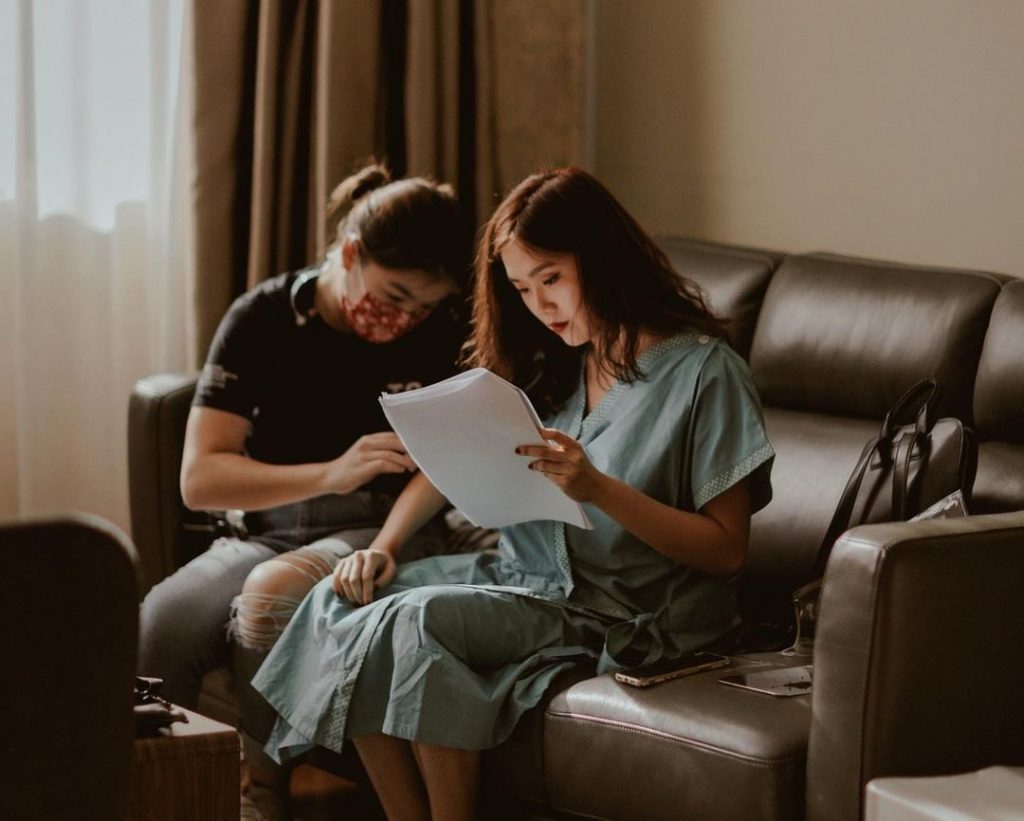 Agnes Goh rehearsing a scene